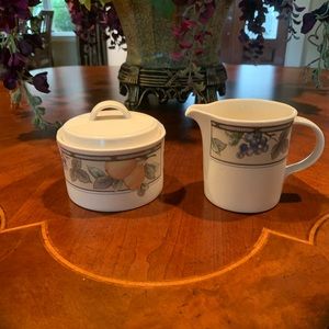 Mikasa Garden Harvest Cream & Sugar